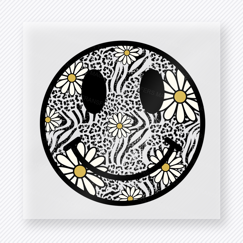 Skull Daisy Smiley White | Misc DTF Transfer
